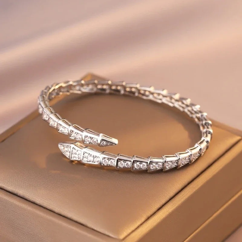 2024 New Design Fashion Silver color Zircon Snake