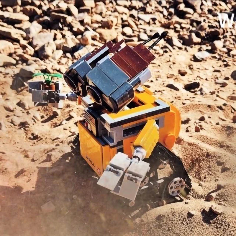 687PCS Robot Motorized High-tech APP RC Robot Motor