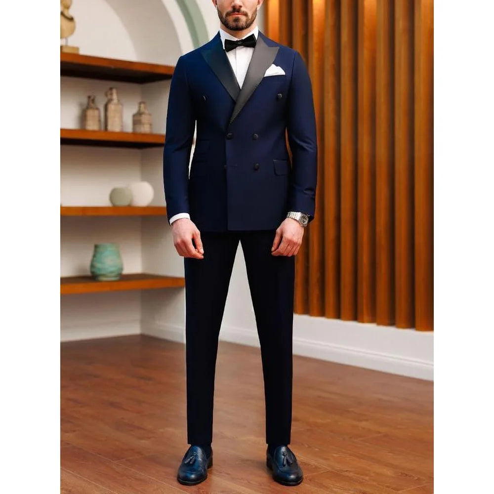 Fashion Peak Lapel Double Breasted Suits for Men
