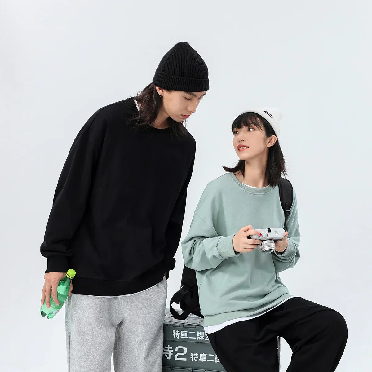 10.6oz 300gsm Cotton Pullover Sweater Men Solid Color