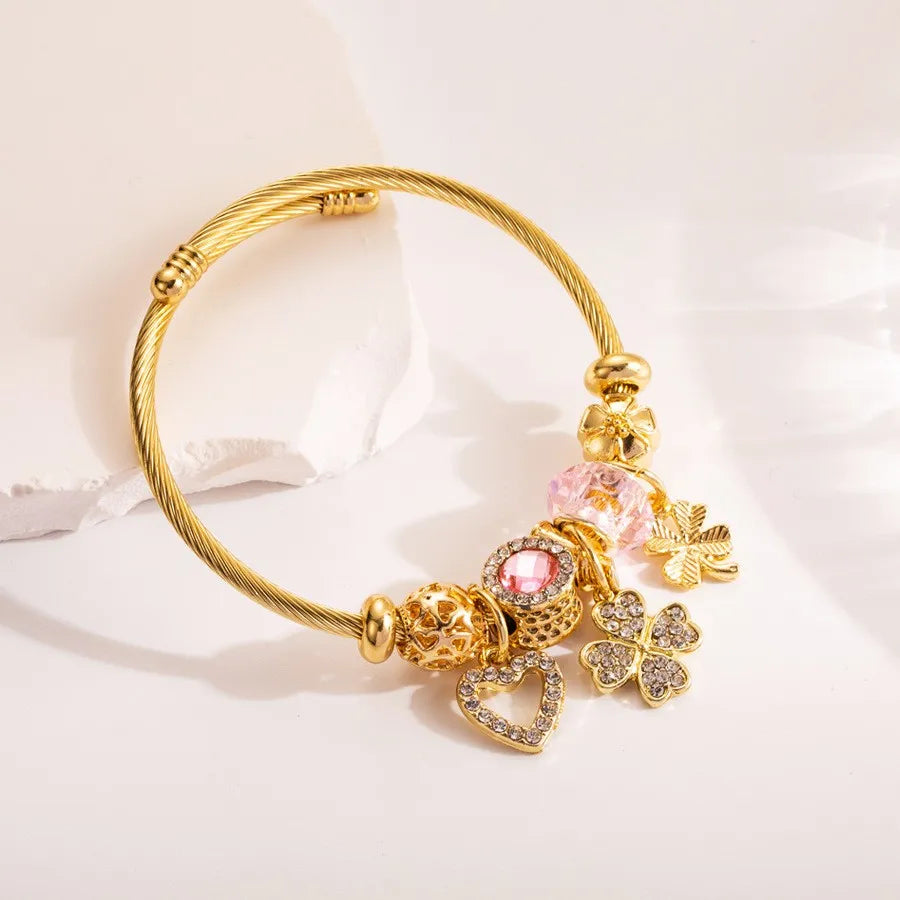 Love pendant with adjustable opening for women's bracelet