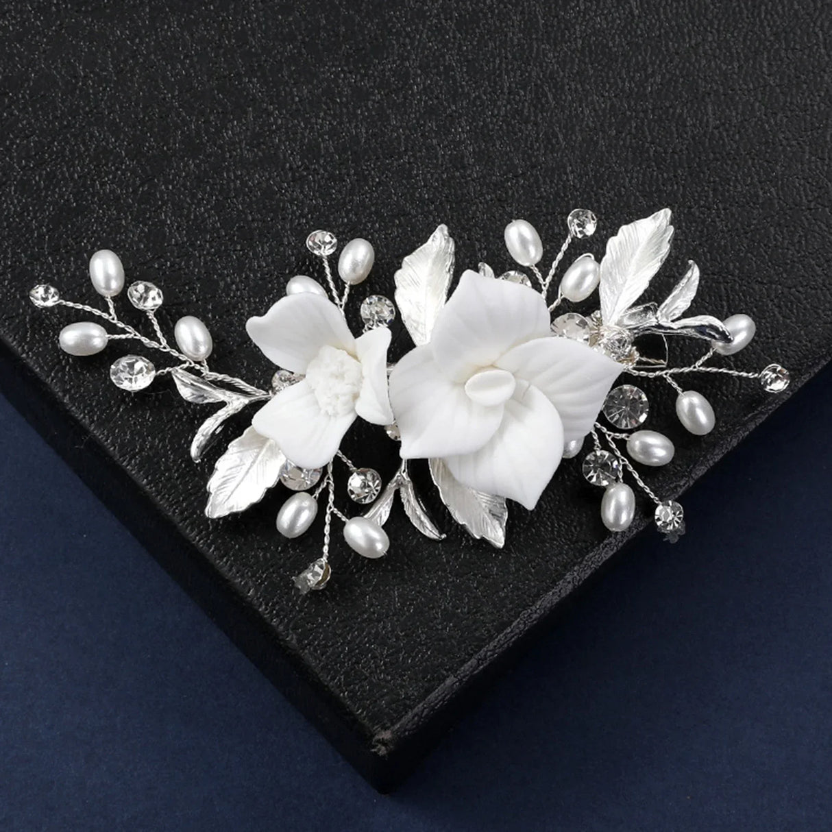 White Flower Hairpins Elegant Women Floral Style Hair