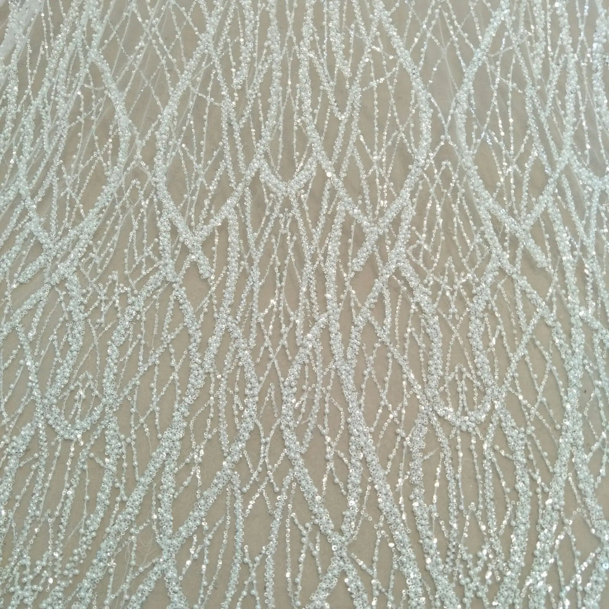 Elegant fashion heavy beading lace fabric with pearls