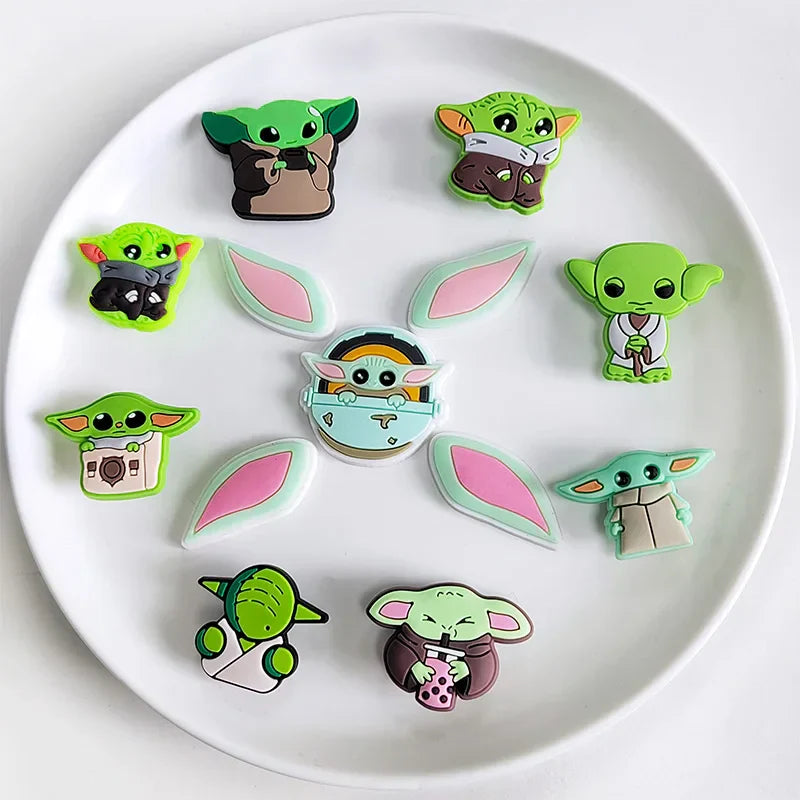 Hot Toy 615PcsSET Disney Marvel Star Wars Shoe