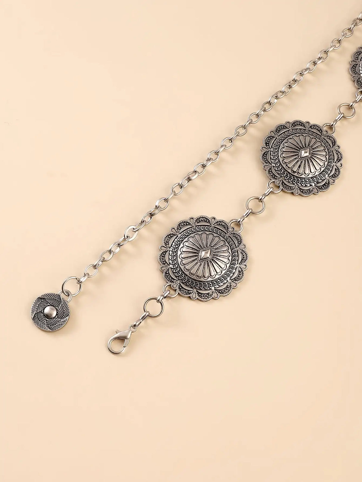 Fashion Antique Silver Alloy Western Floral Circle Conchos