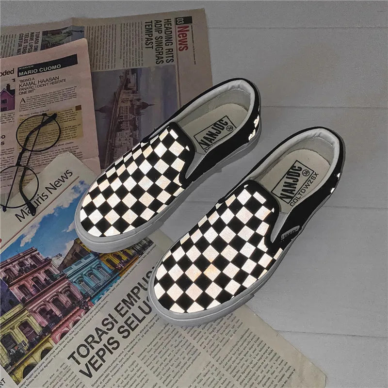Men designer Shoes women Chessboard Casual canvas shoe Man 3M Reflective Flats Breathable Mixed Colors Loafers lovers Sneakers