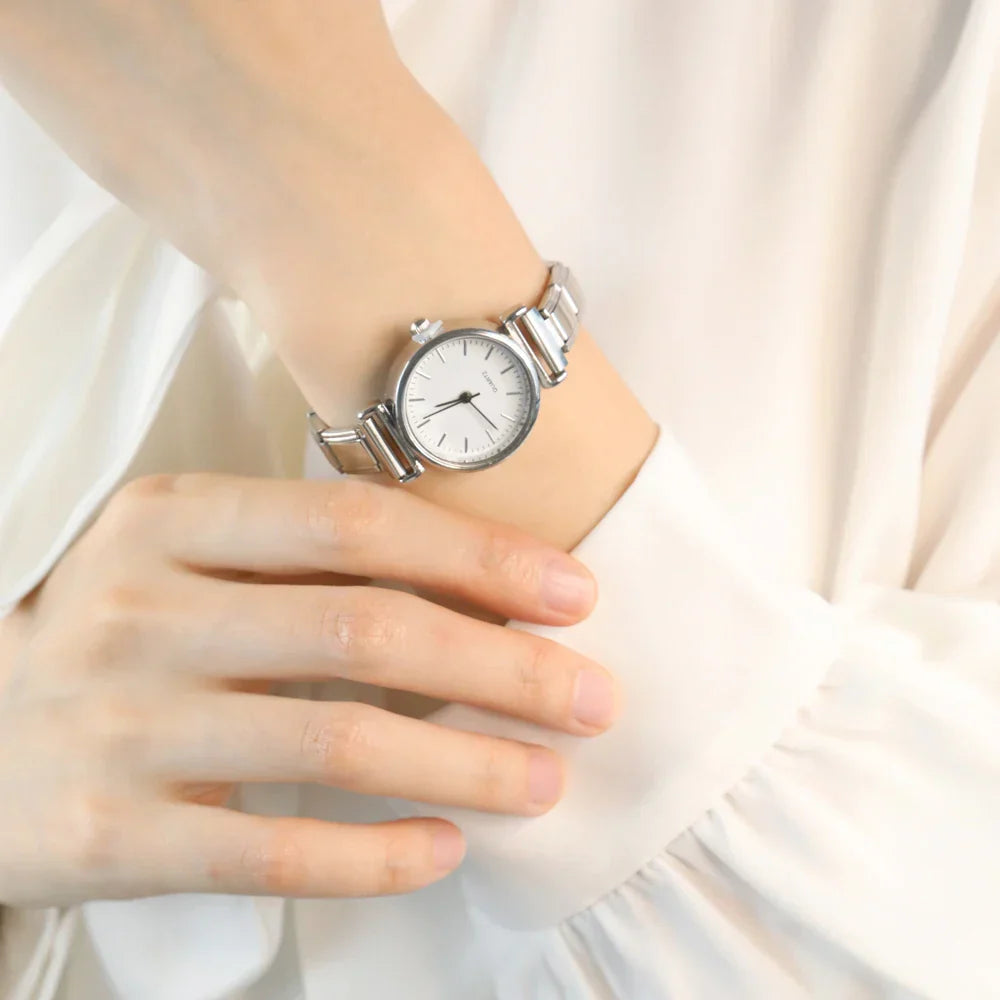 Hapiship Fashion Women's Stainless Steel White Black Watch
