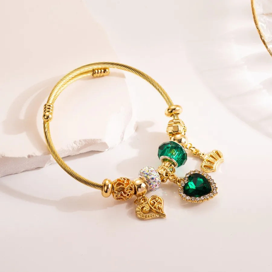 Love pendant with adjustable opening for women's bracelet