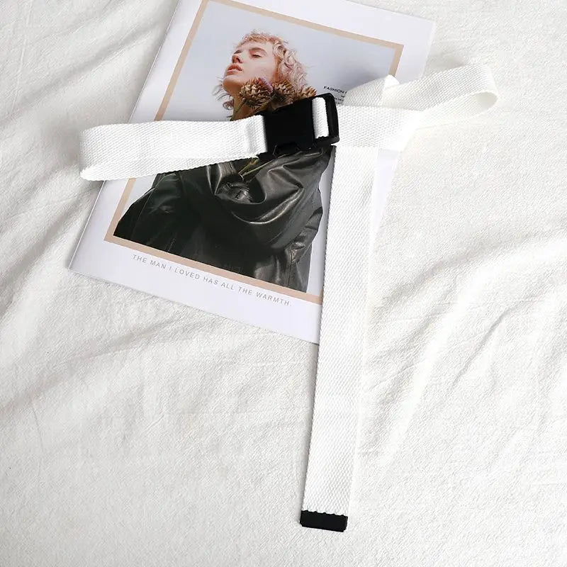 Hundreds of canvas leisure belt men and women