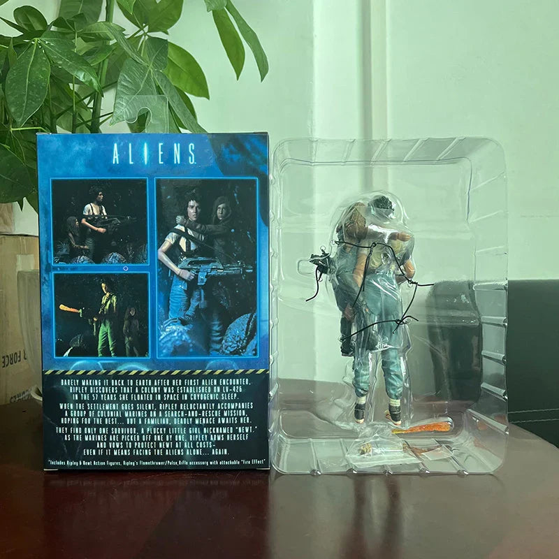 Neca ALIEN 2 Ripley Newt Figure LT Ellen