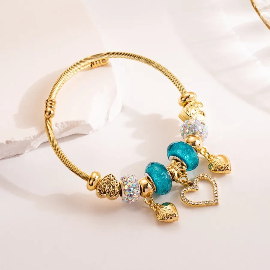 Love pendant with adjustable opening for women's bracelet