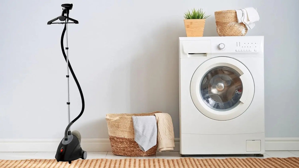 GS18-DJ Standing Garment Steamer with Roll Wheels for