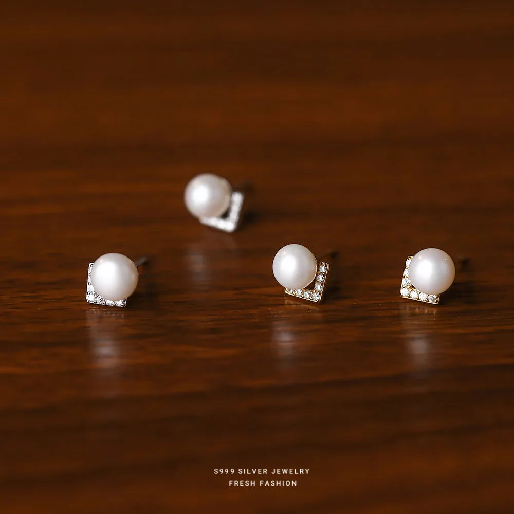 999 Sterling Silver V-shaped Inlaid Zircon Natural Pearls