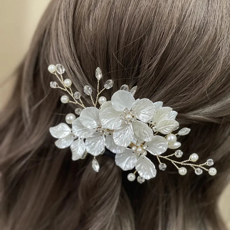 White Flower Hairpins Elegant Women Floral Style Hair
