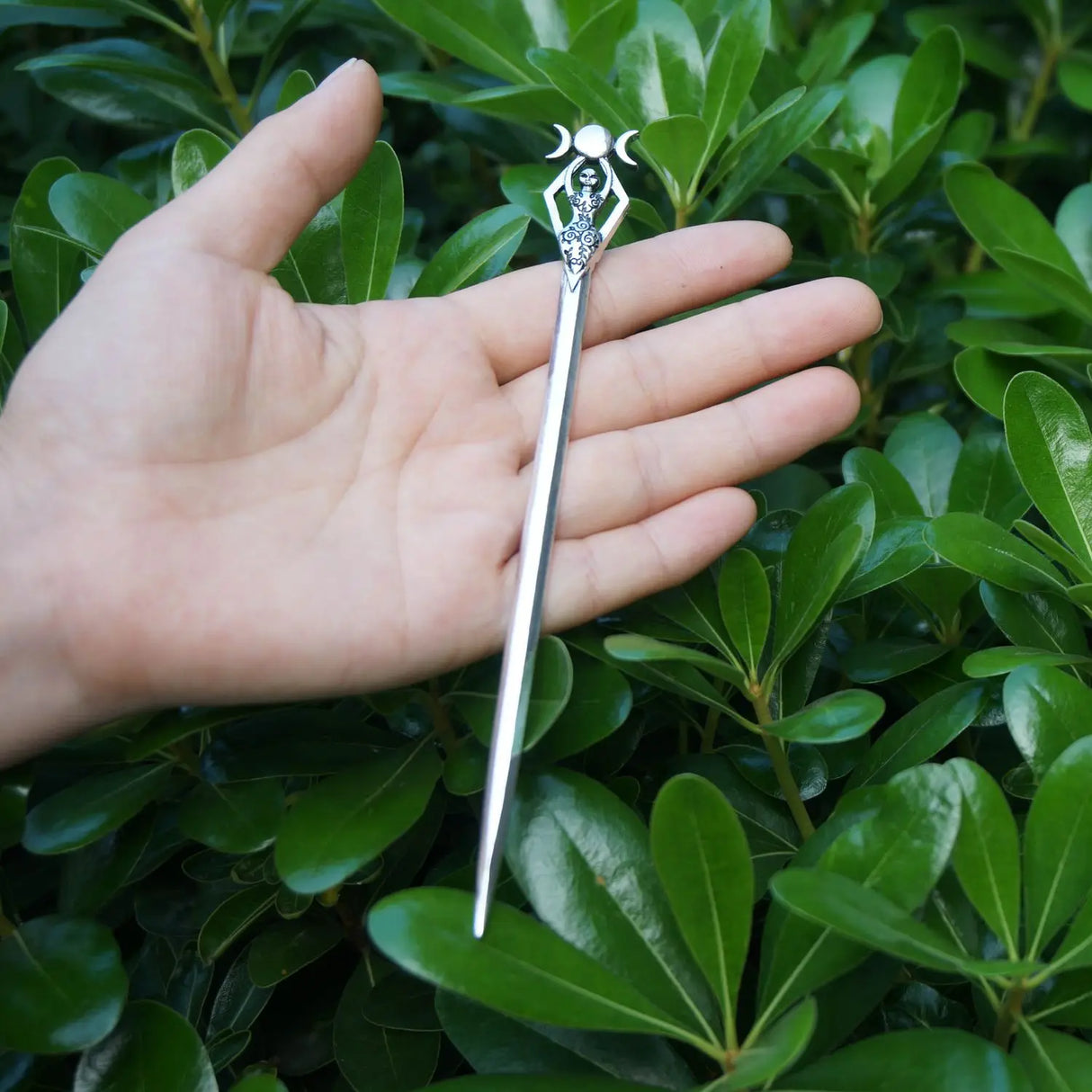 16cm Witch skull Hair Stick sword woman hair