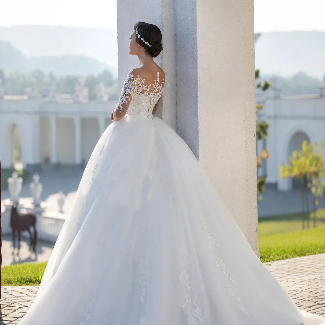 Luxury Fluffy Wedding Dresses for Woman2023 Oeck Half