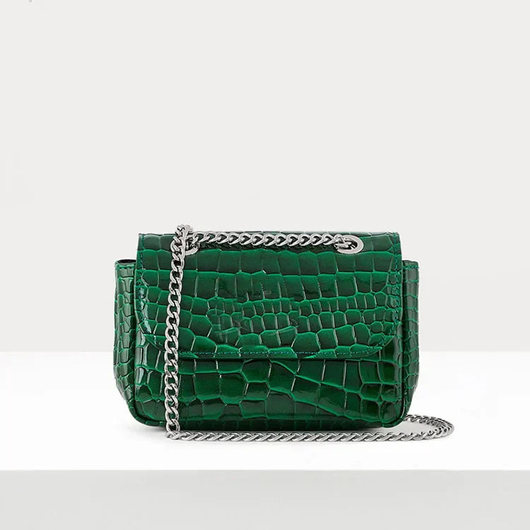 The new lady bags can be customized color