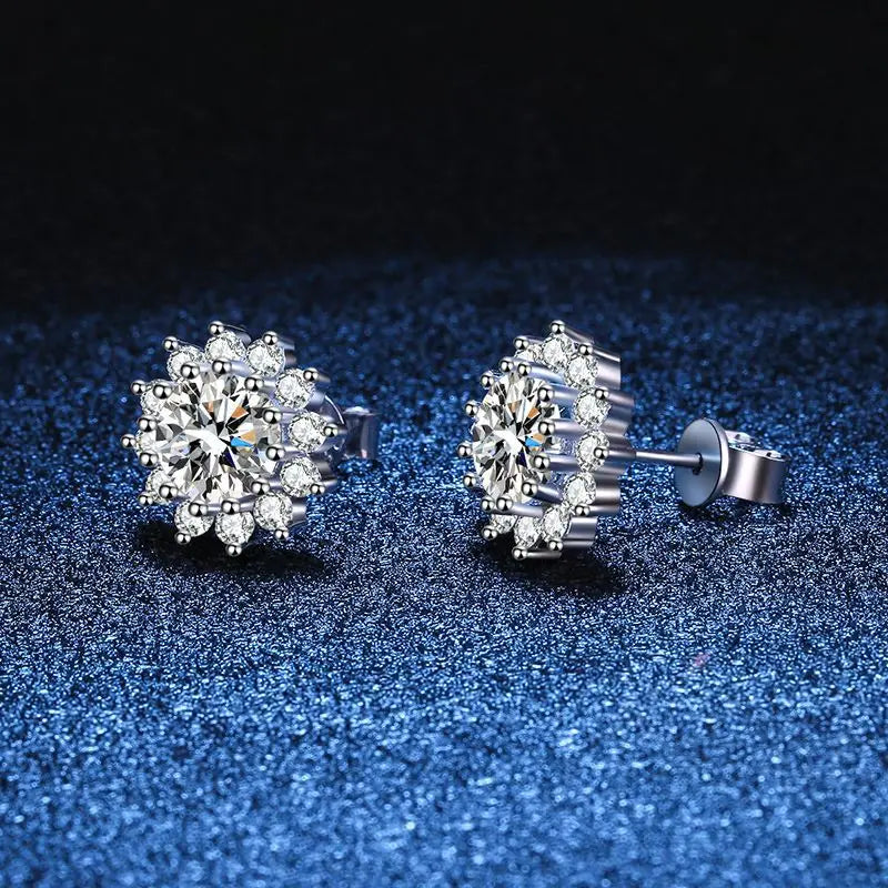 JoyceJelly 1 carat D Color Moissanite Diamond Earrings