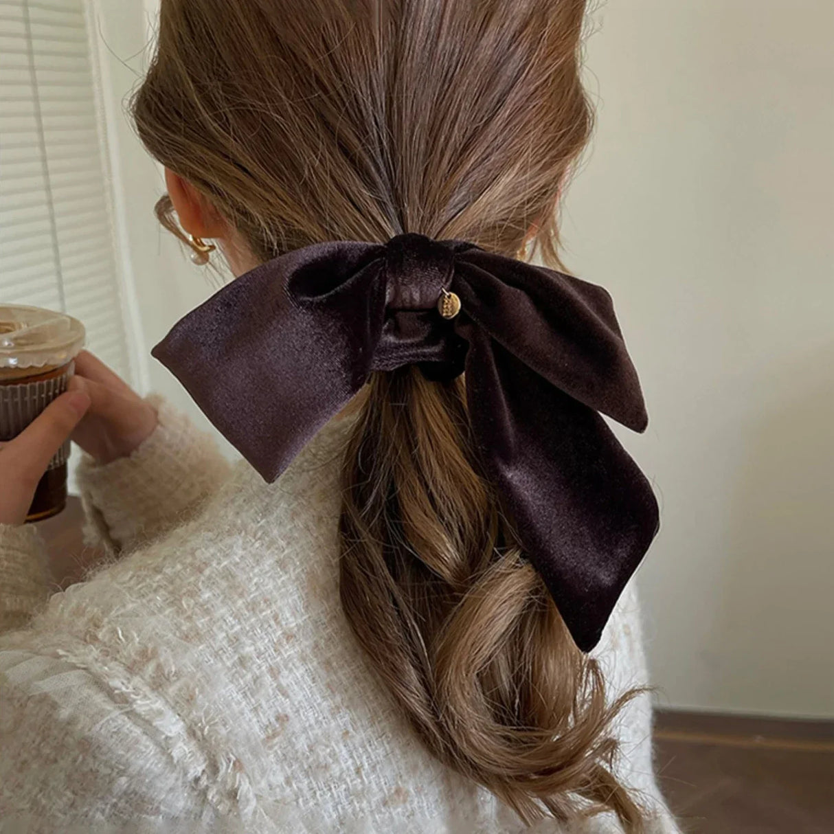 New Vintage Velvet Bow Scrunchie Rabbit Knot Hair