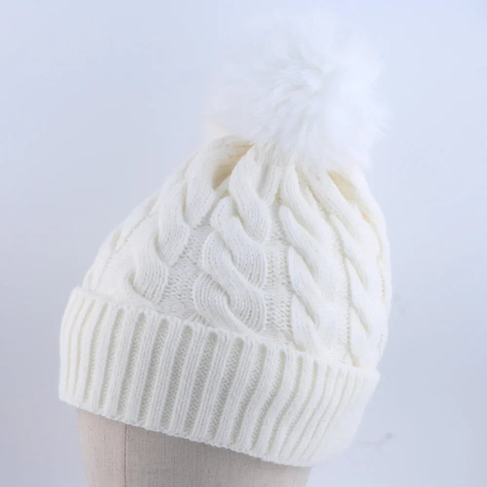 Warm Fleece Lined Hat Women Winter Beanies Cable