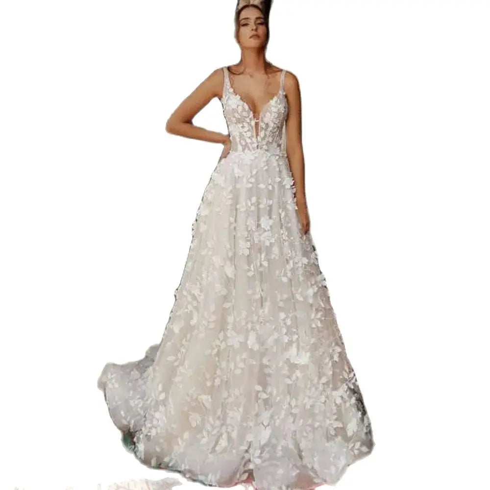 Romantic 3D Flowers Appliques Wedding Dresses 2024 Spaghetti