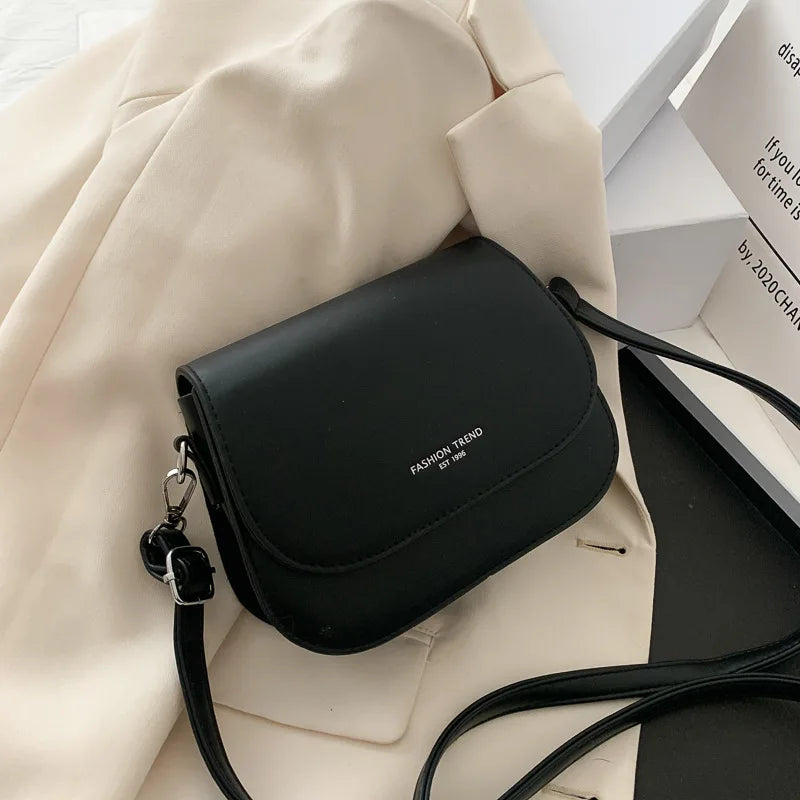 1 Piece Simplicity Saddle Bag for Women Fashion