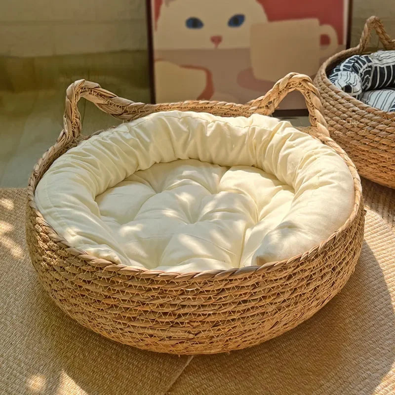 Four Seasons Universal Pure Handmade Vine Woven Cat