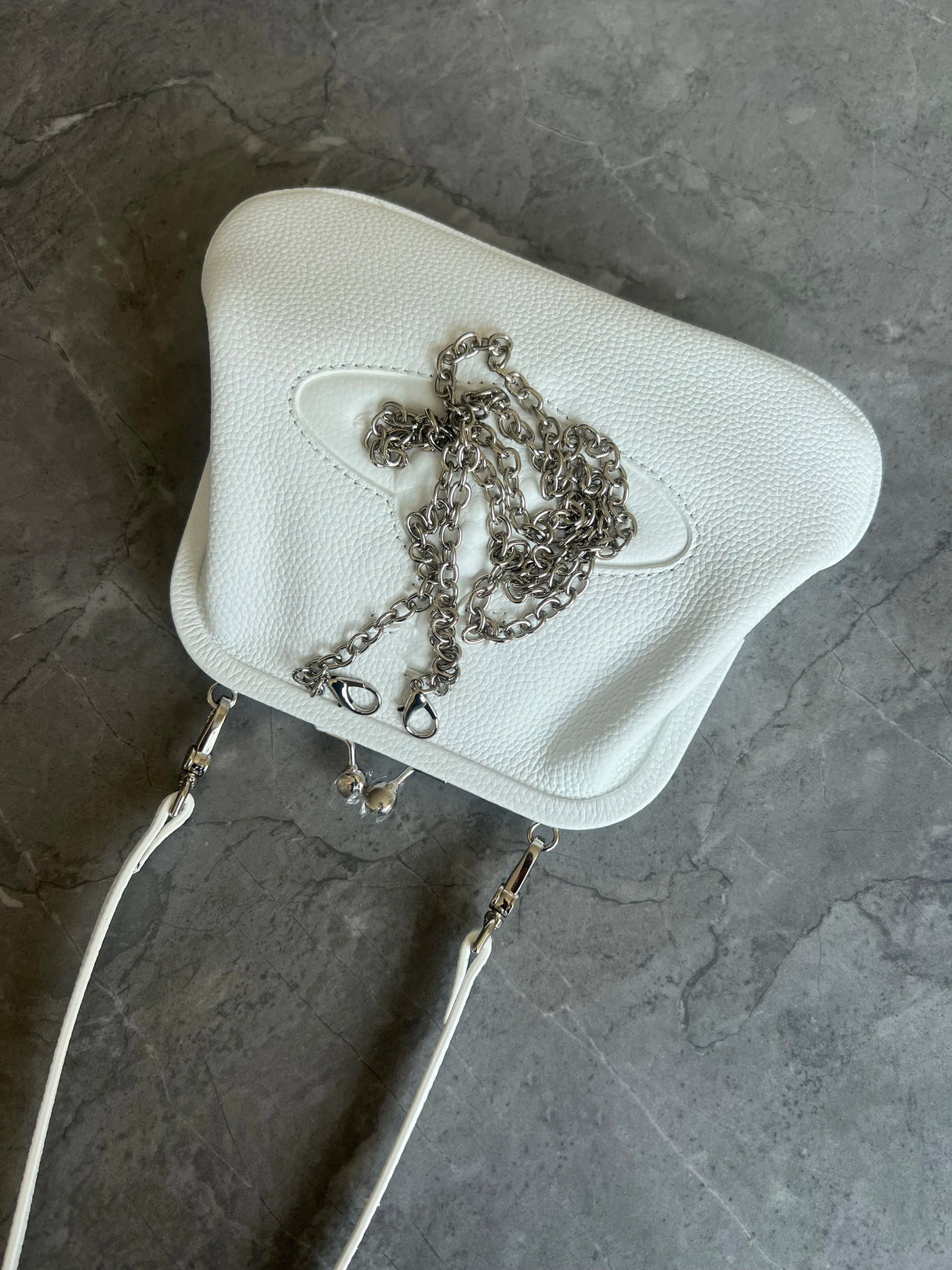 The new lady bags can be customized color