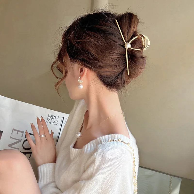 Korean Metal Pearl Hair Claw for Women 2023