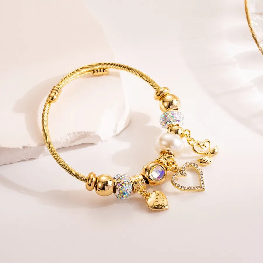 Love pendant with adjustable opening for women's bracelet