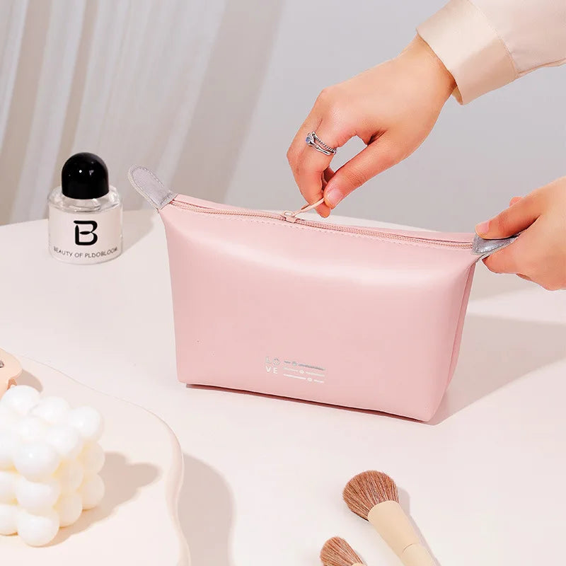 FUDEAM Fashion Leather Portable Women Travel Storage Bag