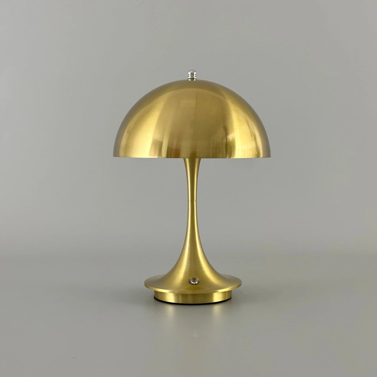 Wireless rechargeable lamp Portable Metal LED Dimming Metal