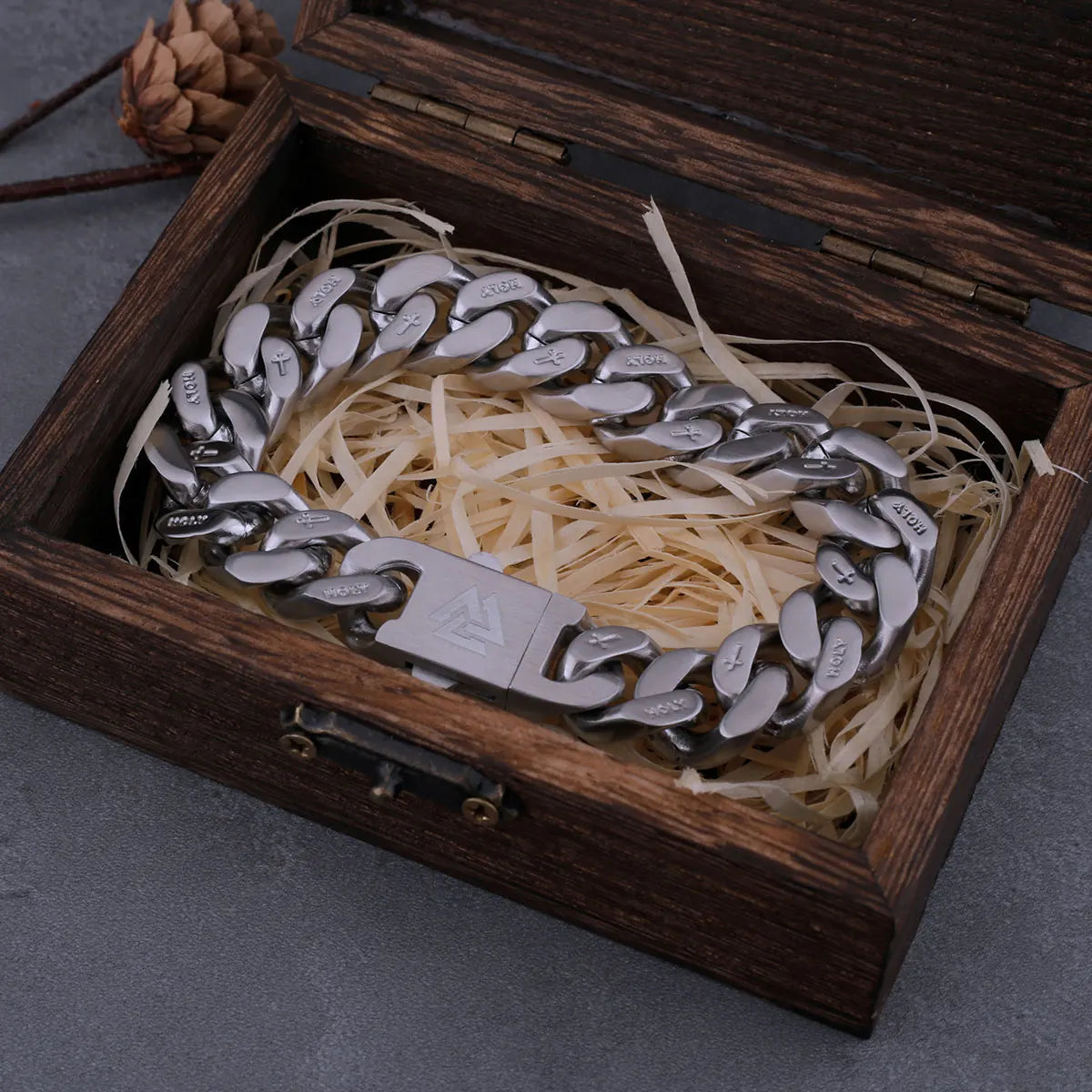 Viking Cast Cuban Chain Men's Bracelet Stainless Steel