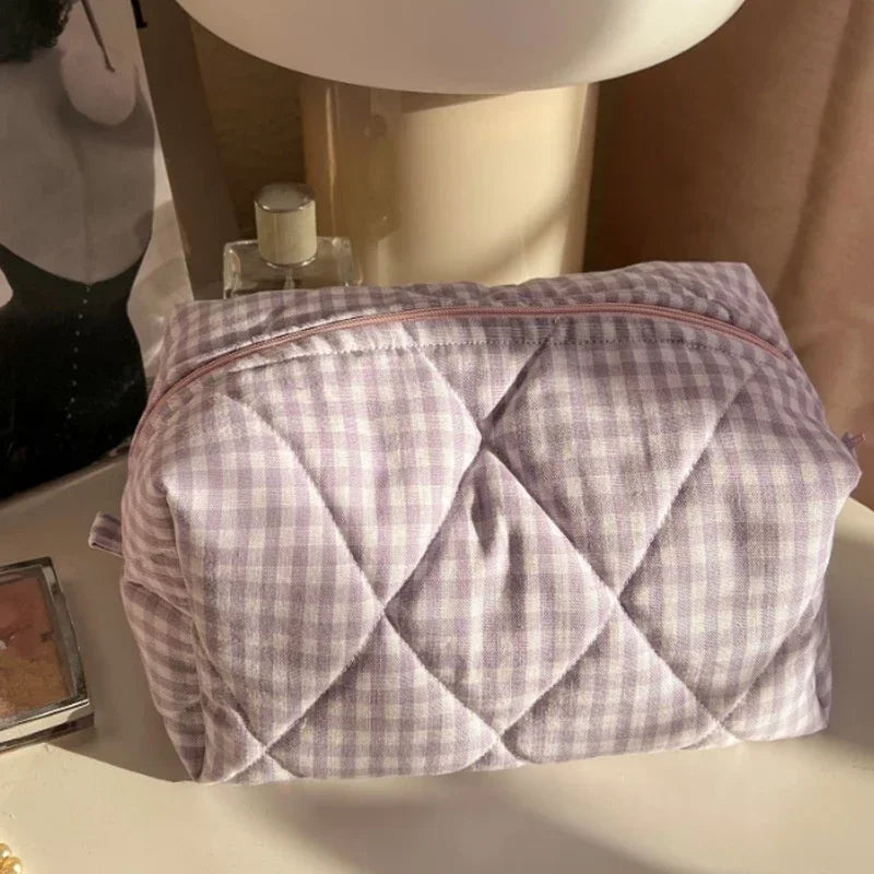1PCS Puffy Quilted Makeup Bag Large Capacity Travel