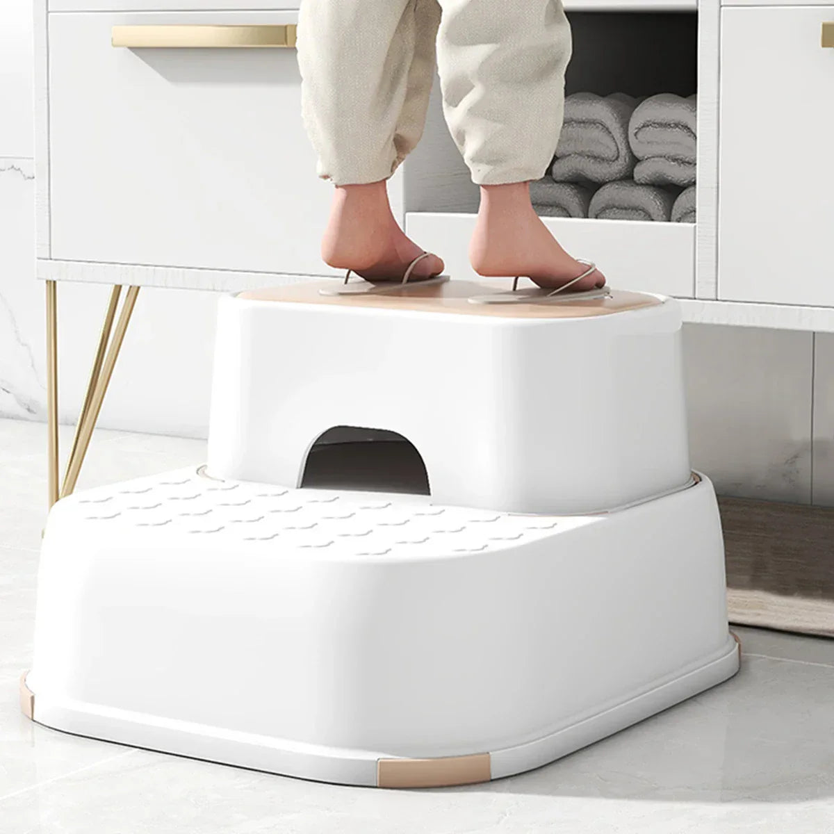Kid Step Stool With Non-Slip Pads Living Room