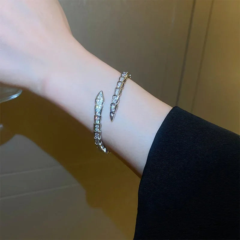 2024 New Design Fashion Silver color Zircon Snake