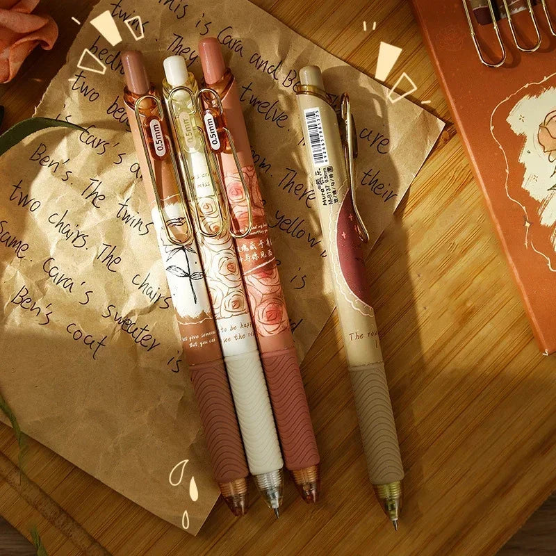 4pcs/box European Roses Gel Pens Smooth Writing Black
