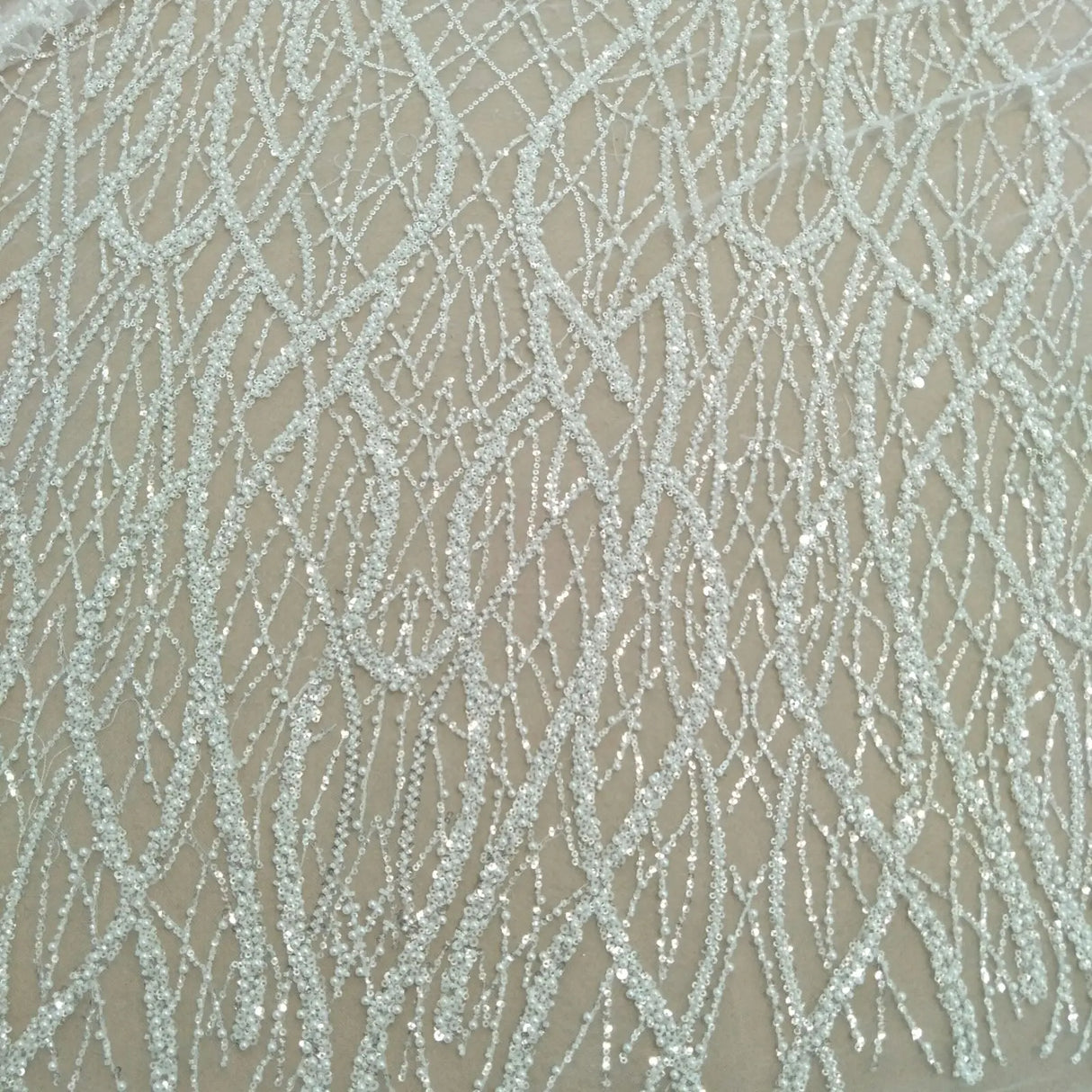 Elegant fashion heavy beading lace fabric with pearls