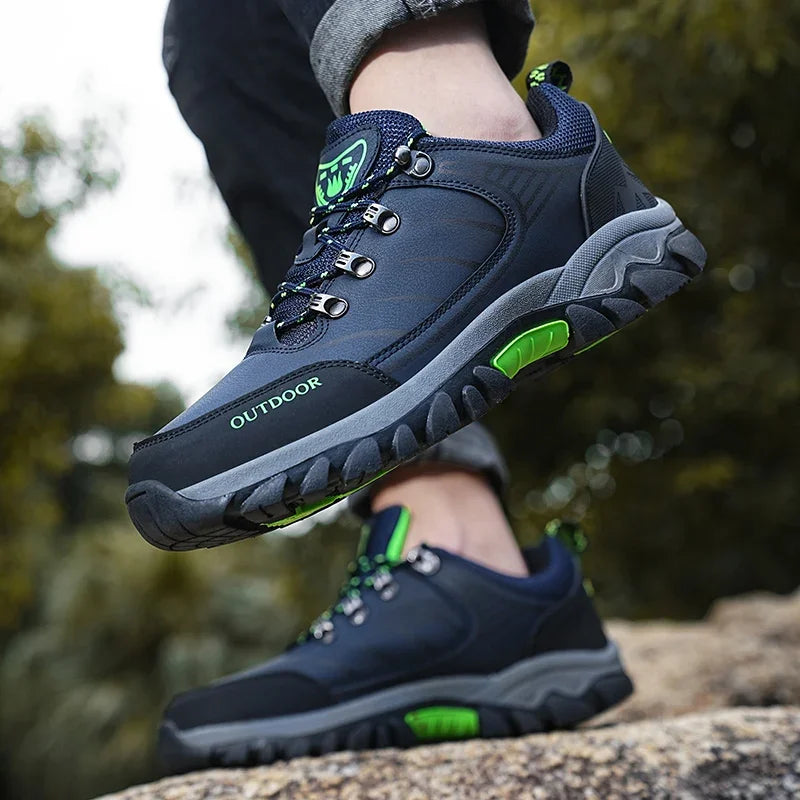 Shoes for Men Snow Boots Winter Plush Warm Men Boots Waterproof Leather Sneakers Hot Men Motorcycle Boots Outdoor Winter