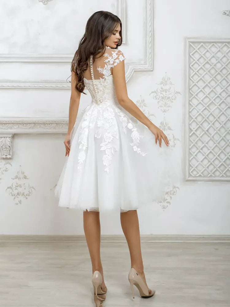 Short Wedding Dresses 2021 White For Women Cap Sleeve Lace Appliques Boho Bridal Gown Princess Cute Robe De Mariée Illusion