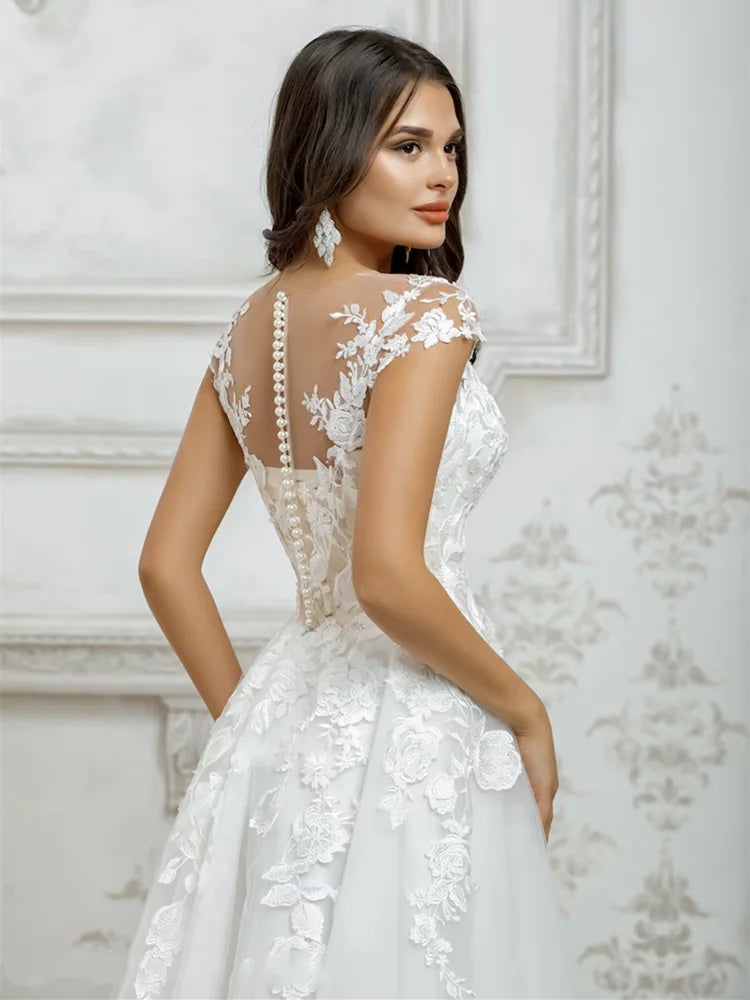 Short Wedding Dresses 2021 White For Women Cap Sleeve Lace Appliques Boho Bridal Gown Princess Cute Robe De Mariée Illusion