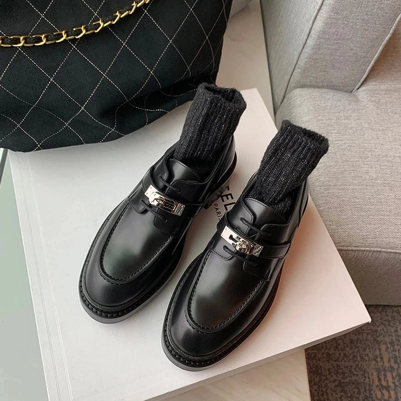 Women Leather Loafers Buckle Fashion Autumn Winter Warm