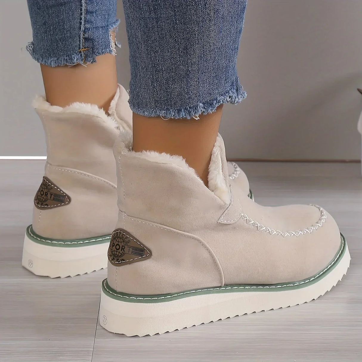 Women's Warm Plush Ankle Boots Solid Color Platform