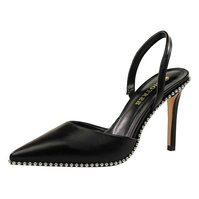 Zora Heels Black