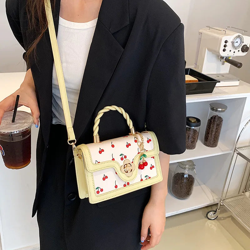 2023 Exquisite Small Bags Women New Fashion Versatile