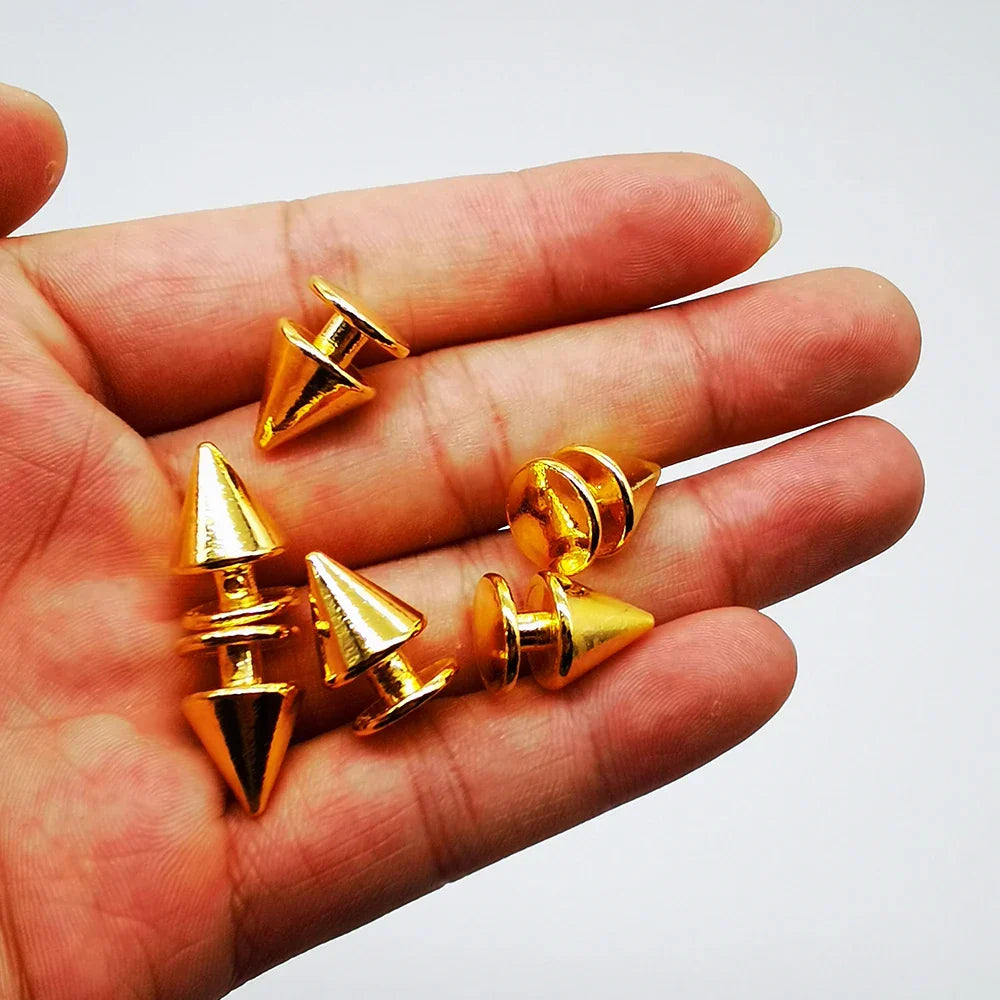 2024 Punk Metal Rivet Shoe Charms Designer Vintage
