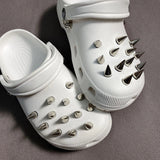 2024 Punk Metal Rivet Shoe Charms Designer Vintage