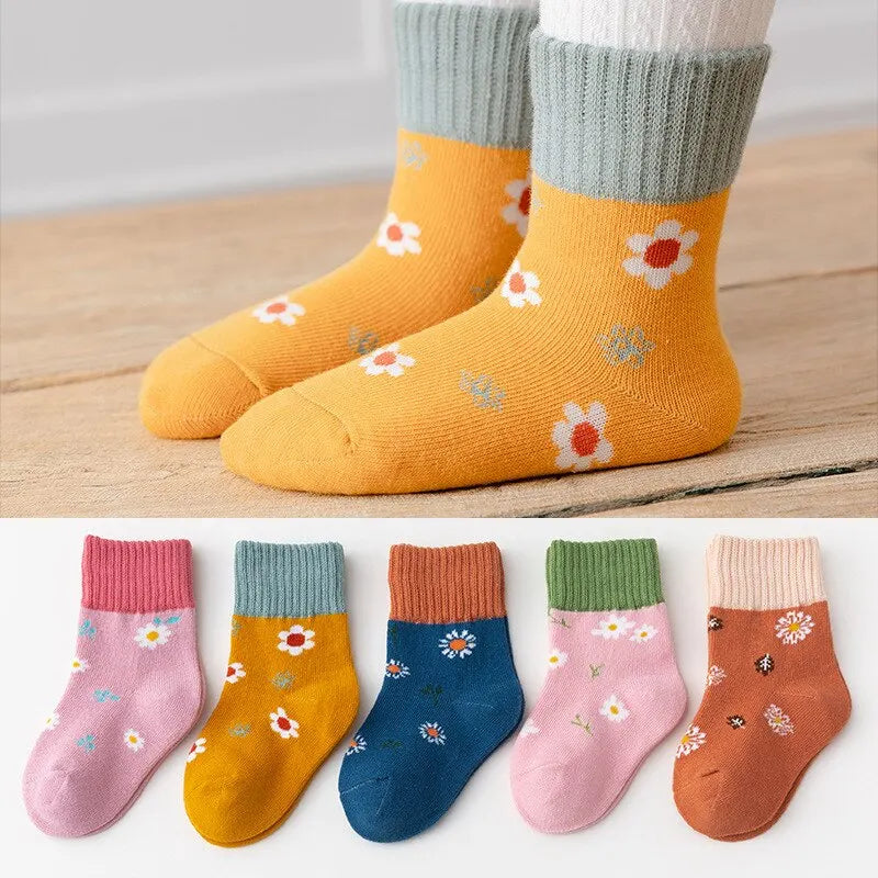 5Pairs Cute Stripe Carttoon Knit Warm Kids Socks