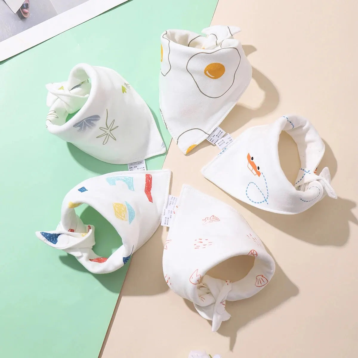 5Pcs/Lot Baby Bibs Cotton Bibs Cartoon Print Saliva