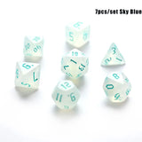 7pcs/set Polyhedral 7-Die Carved Pattern Dice Set D4
